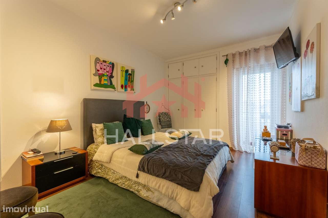 Apartamento T3 / Cozinha Equipada e Terraço / Nazaré-13