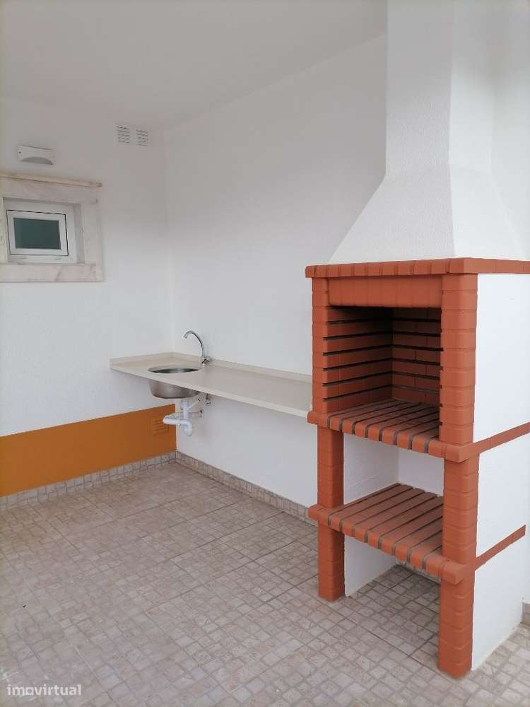 Moradia T3+1 Ericeira, Vista Mar, Remodelada, Como Nova, A Estrear.-25