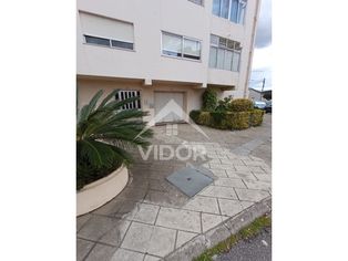 Lg. Garagem na Pct. D. Marcos da Cruz Nº 67 - Leça Palmeira - Grande imagem: 2/6