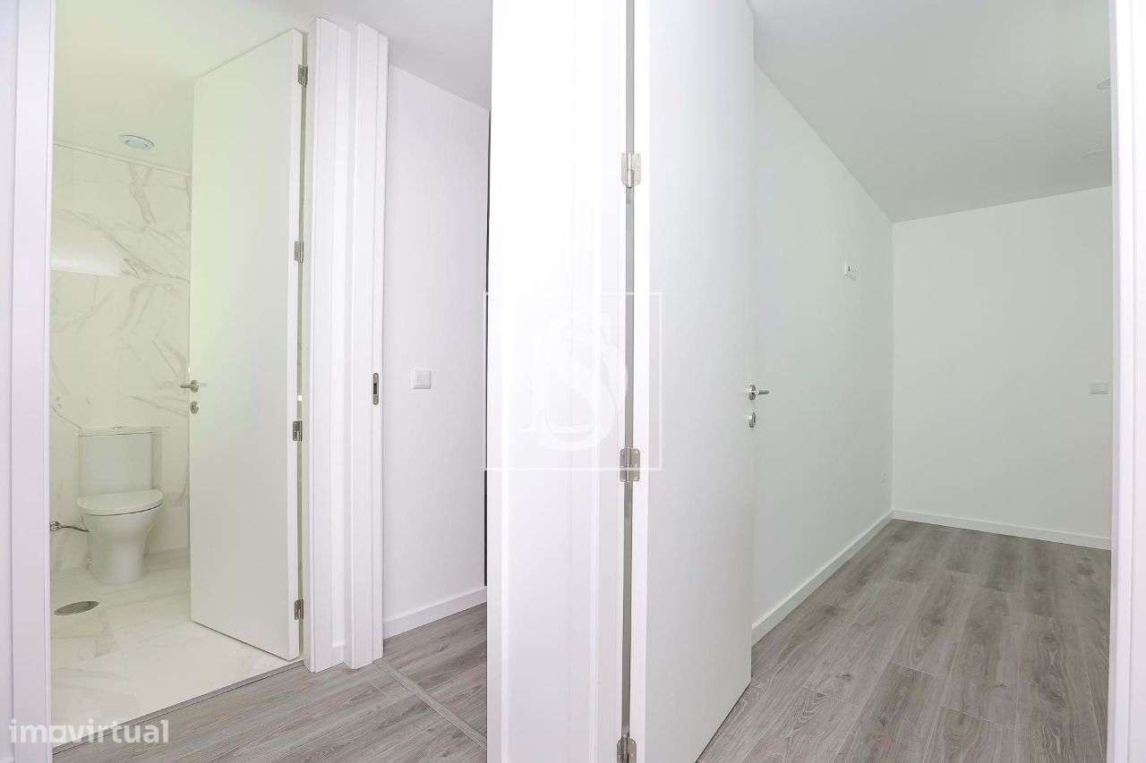 T3 c/ NOVO c/ 115 m² + Lugar de Garagem | Junto ao IPCA-14