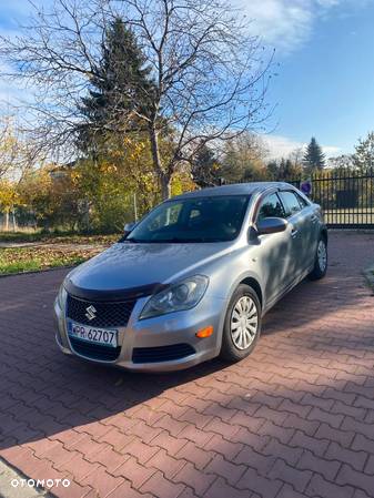 Suzuki Kizashi 2.4 Sport 4WD CVT - 1