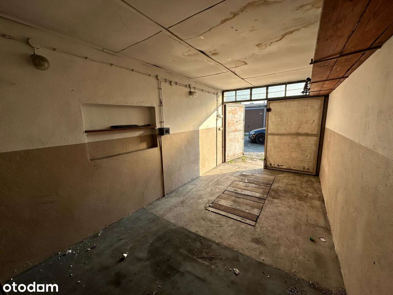 Garaż w Lesznie! Z prądem, kanałem idealny pod inwestycję - Pełny obrazek: 5/6