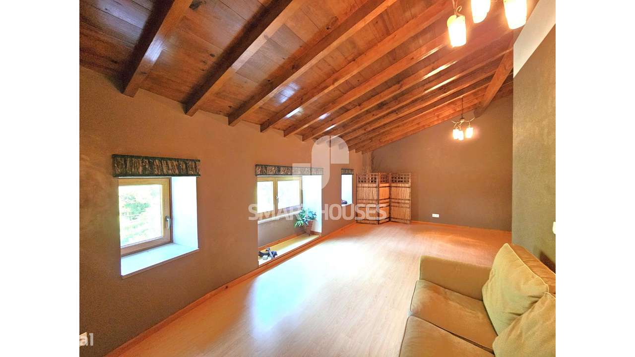 Moradia T3 Caratão c/ terreno junto rio-2