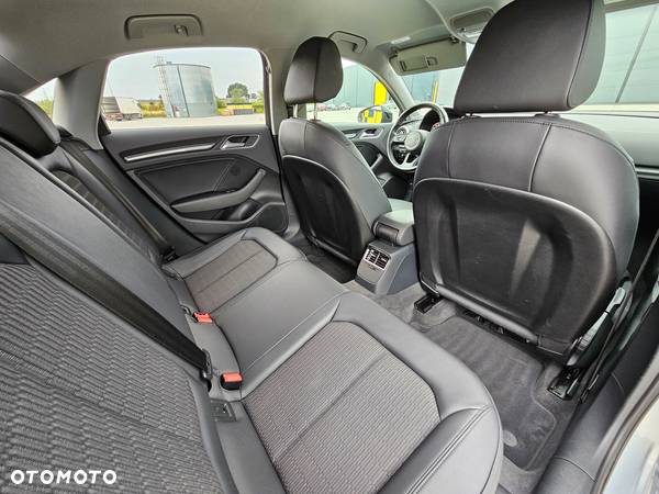 Audi A3 40 TFSI Limousine quattro S tronic S line - 15