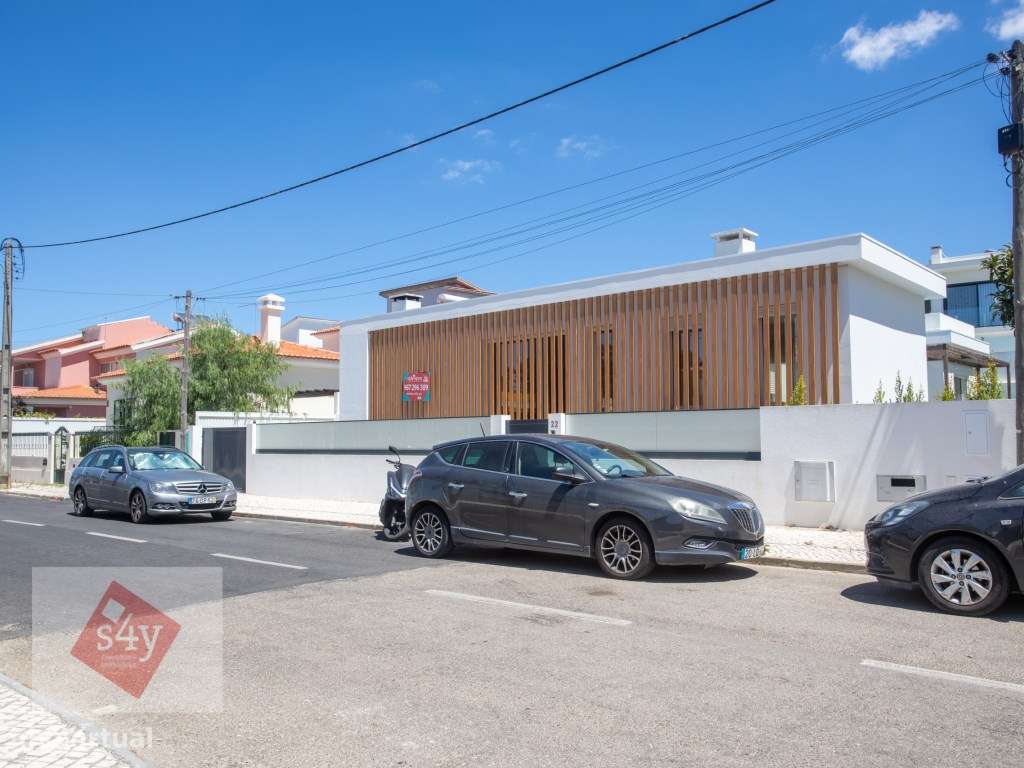 Moradia em Belverde - Piscina e Garagem!-53