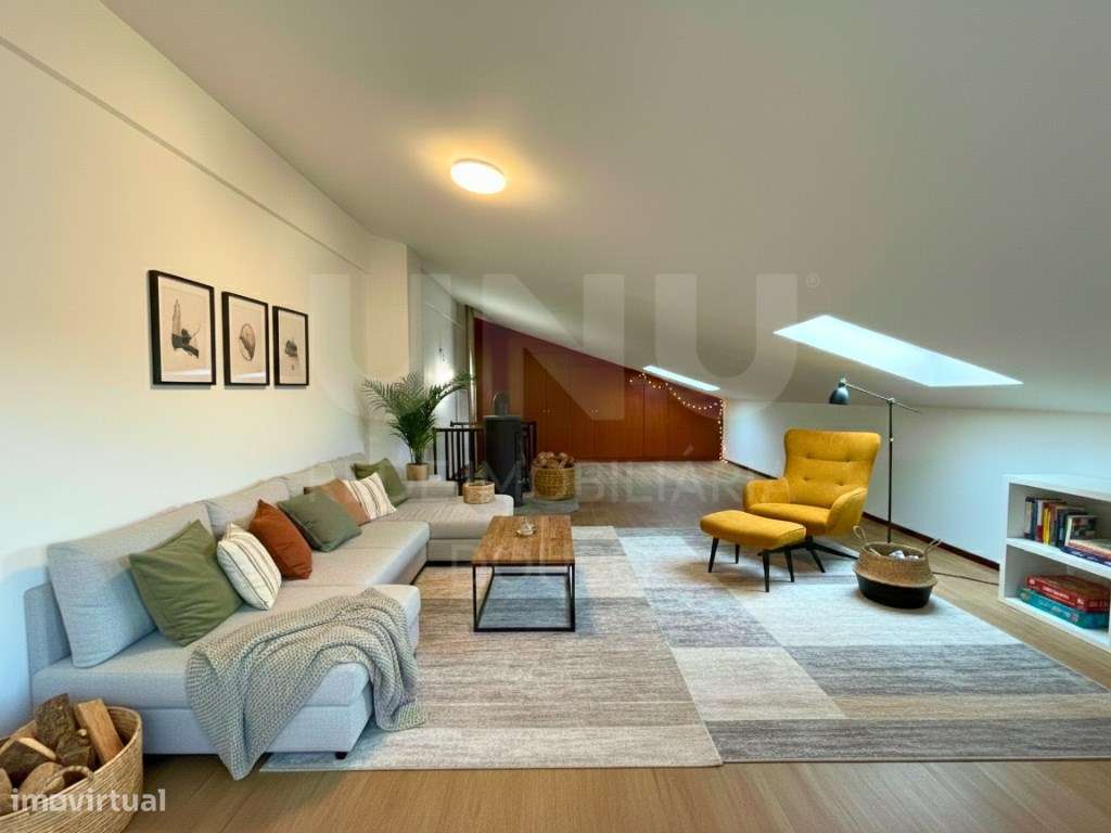 Apart. T2 Duplex Renovado | Oliveira do Douro, V.N. de Gaia-26