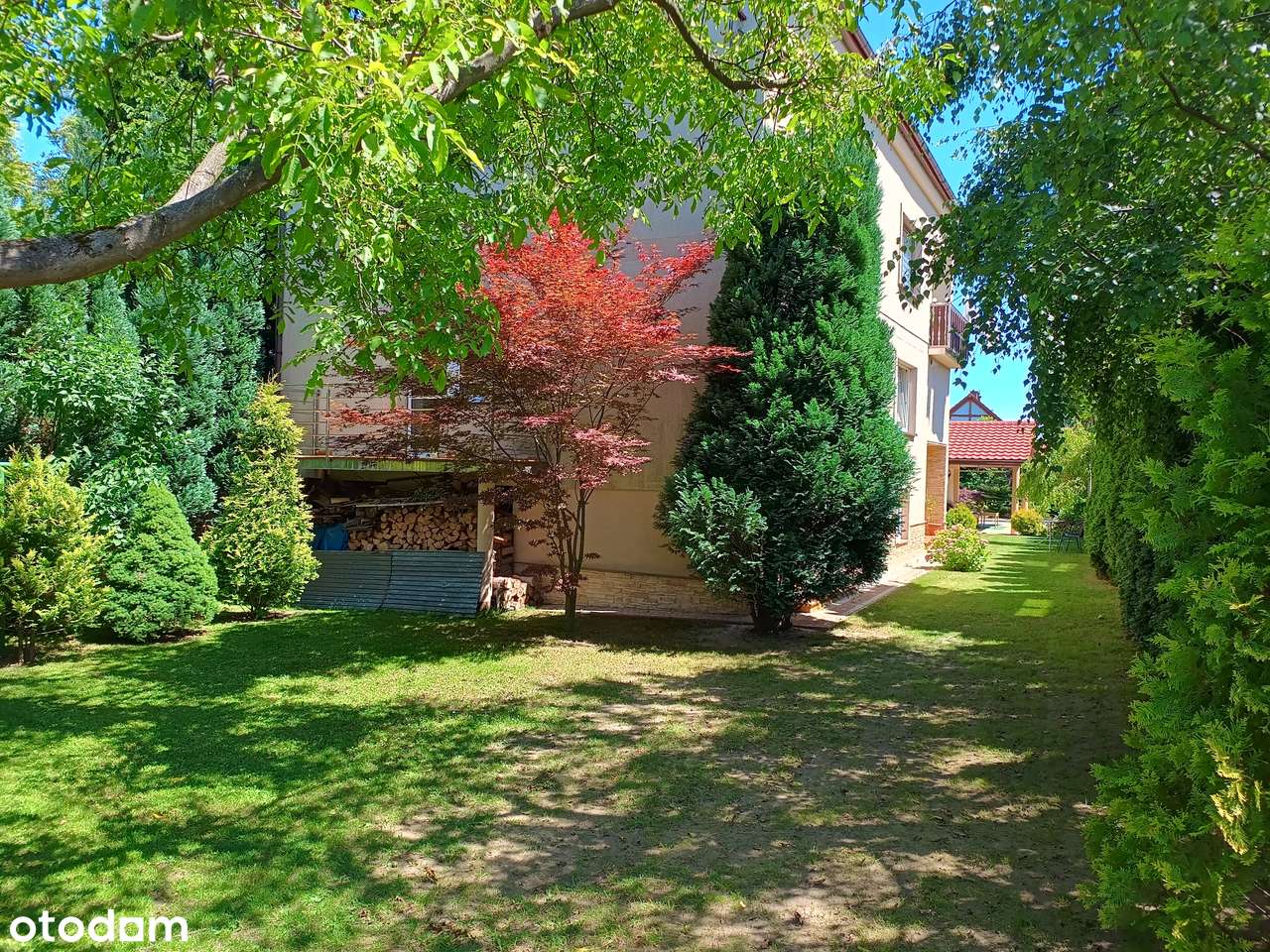 Przestronny dom z pięknym ogrodem i miejscem do wspólnych chwil - Pełny obrazek: 4/20