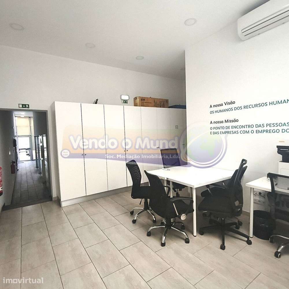 Loja no Carregado (CARR028) - Grande imagem: 5/19