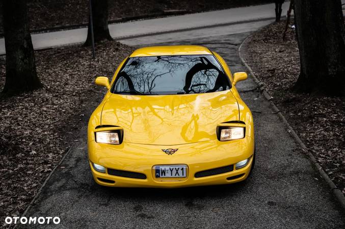 Chevrolet Corvette 6.0 V8 - 3