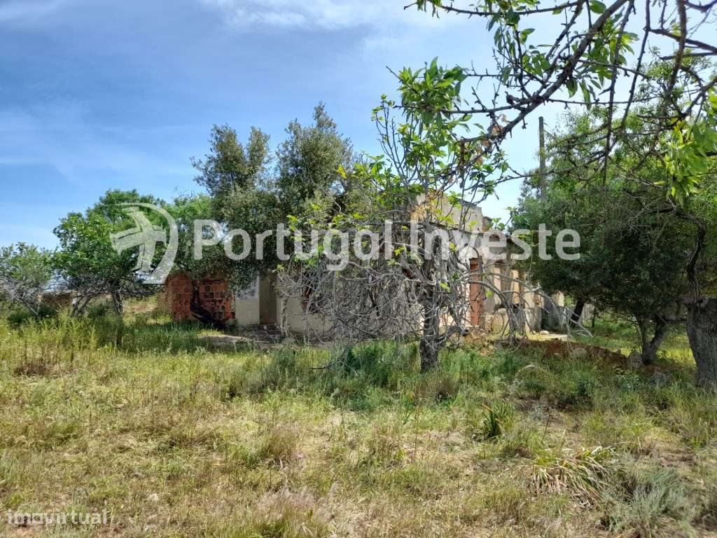 Terreno Misto para construção em Albufeira a 4 minutos das praias - Grande imagem: 3/10