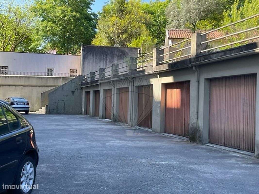 Garagem  para arrendamento - Grande imagem: 2/5