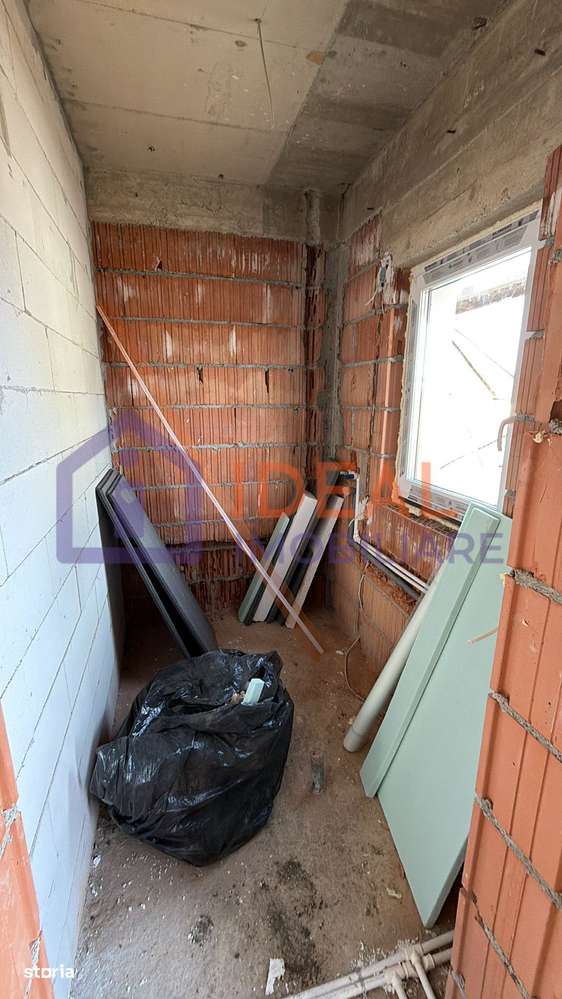 Casă modernă cu 4 camere și 300 mp de curte, in Sura Mica-6