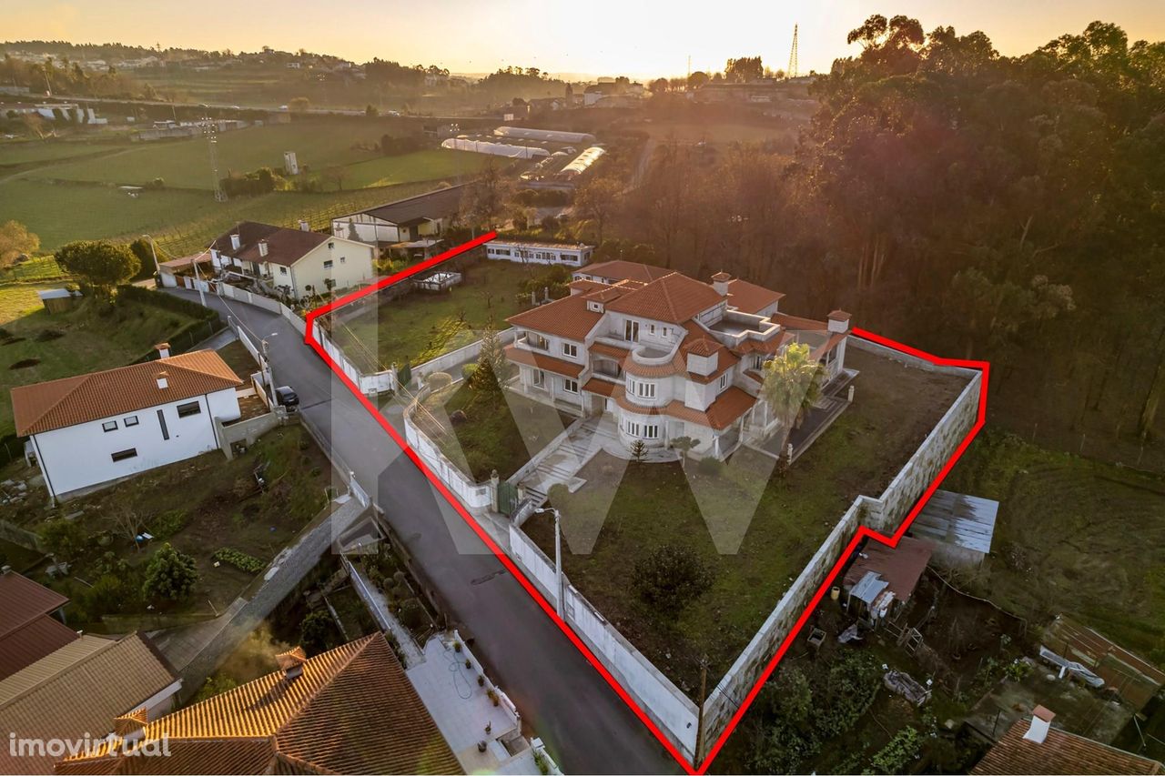Stunning Villa almost complete Mansão para venda na reta final de cons