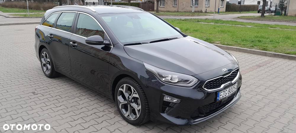 Kia Ceed 1.6 CRDi mHEV L Business Line - 2