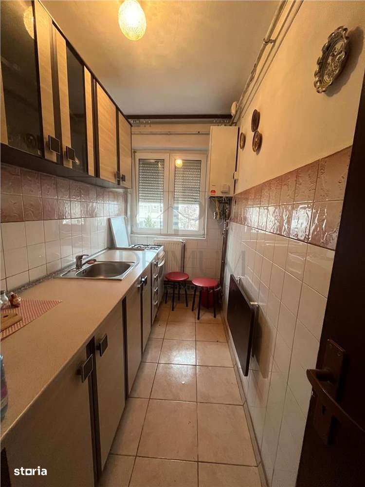 CETATII - 4 CAM - CENTRALA - BOXA - ZONA EXCELENTA - Imagine principală: 5/14