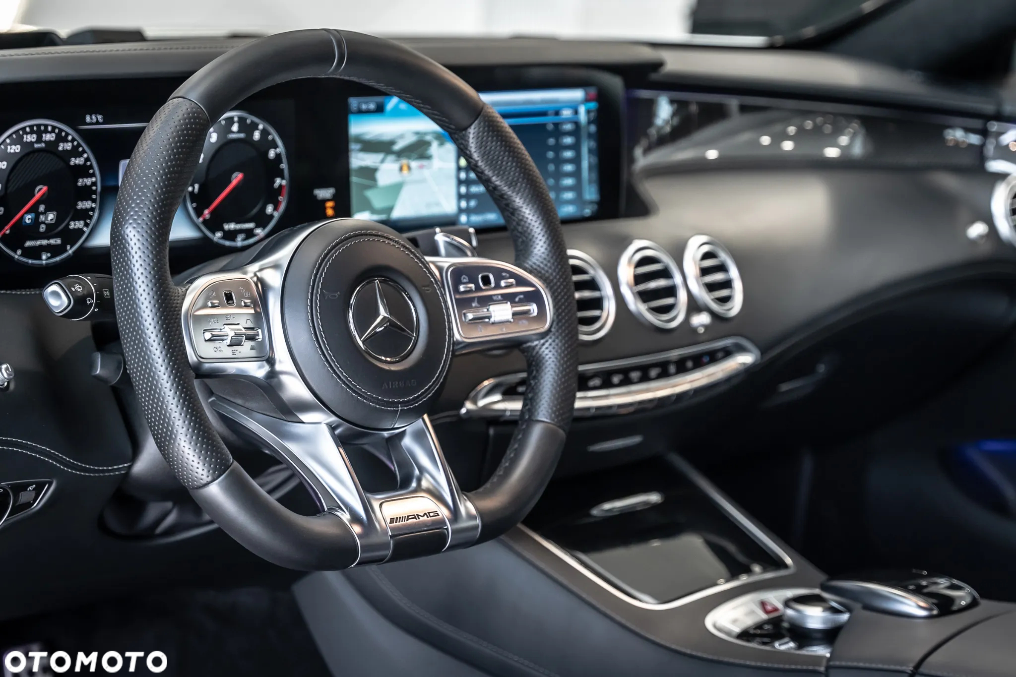 Mercedes-Benz Klasa S AMG 63 Coupe 4-Matic+ 9G-TRONIC - 29