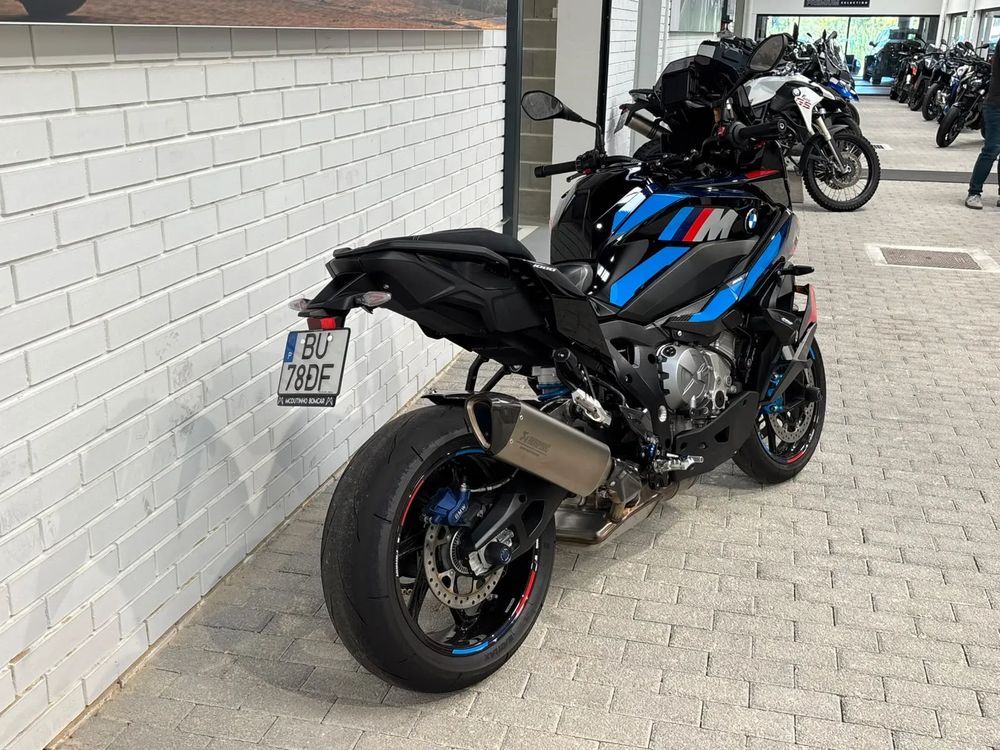 BMW M 1000 XR