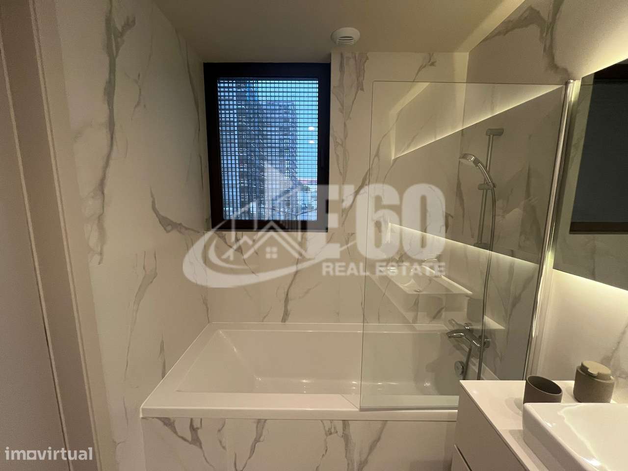 APARTAMENTO T1 JARDINS DA ARRABIDA-7