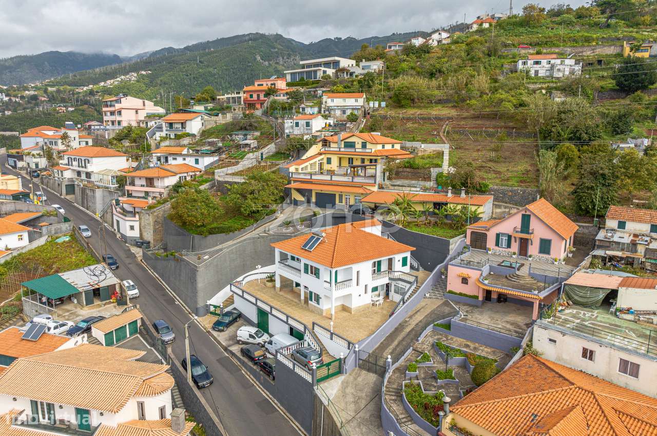 Moradia T4 - Grande imagem: 3/59