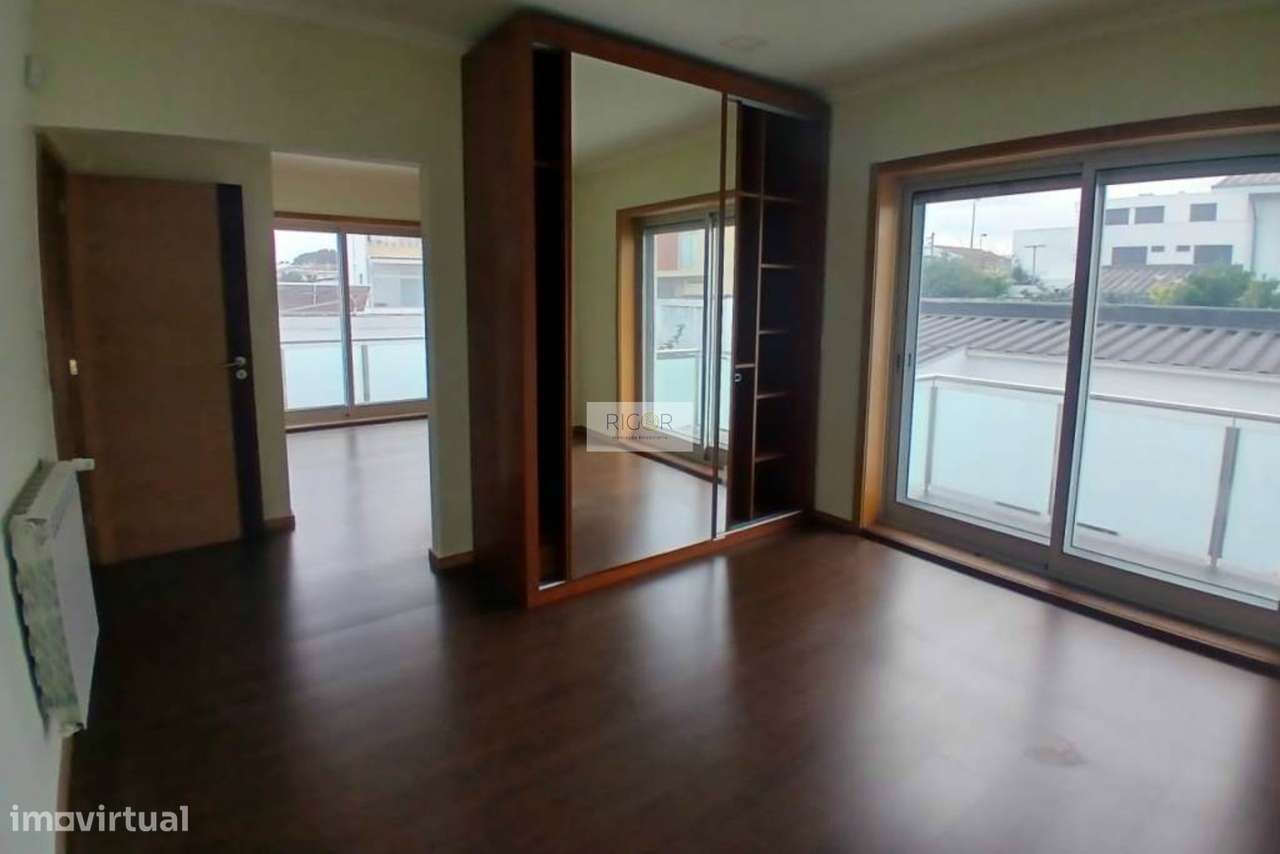 Moradia Geminada T4 Venda em Cidade da Maia,Maia-13