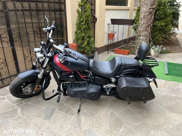 Harley-Davidson Dyna Fat Bob - 1