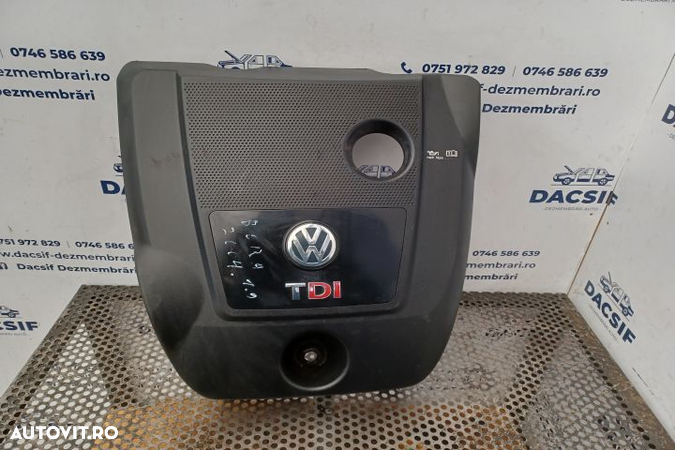 Capac motor Volkswagen VW Bora 1  [din 1998 pana  2005] seria Sedan 1.6 MT (100 hp) - 1