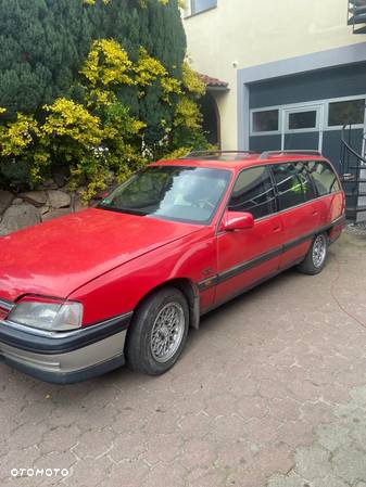 Opel Omega Kombi 2.0i CD Diamant - 8