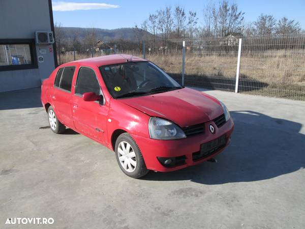 Dezmembrez Renault Clio Symbol - 1