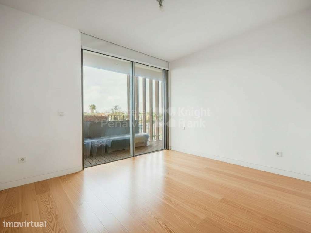 Apartamento T2 com varandas e garagem, Cascais-15