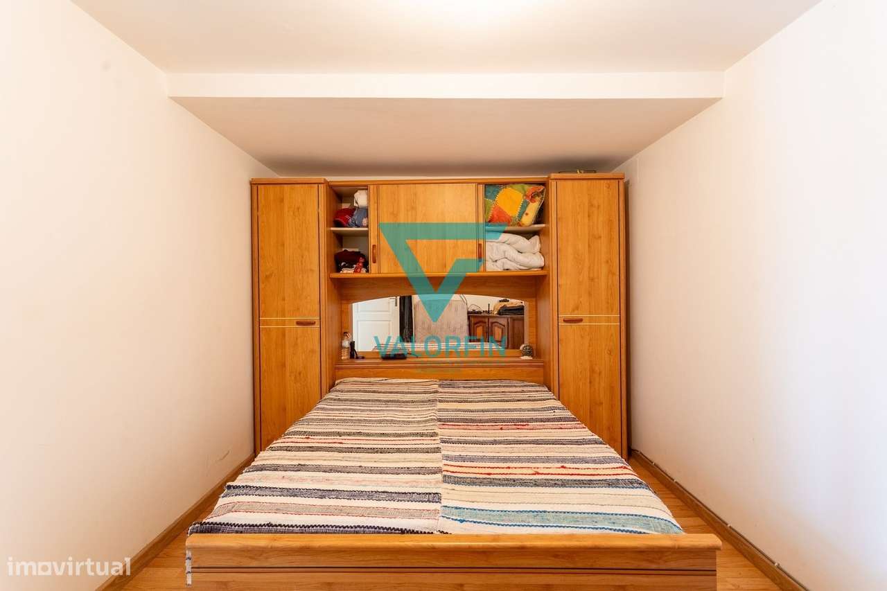 Moradia T5 c/ 1818 m² de Terreno - CAXARIAS / OURÉM-28