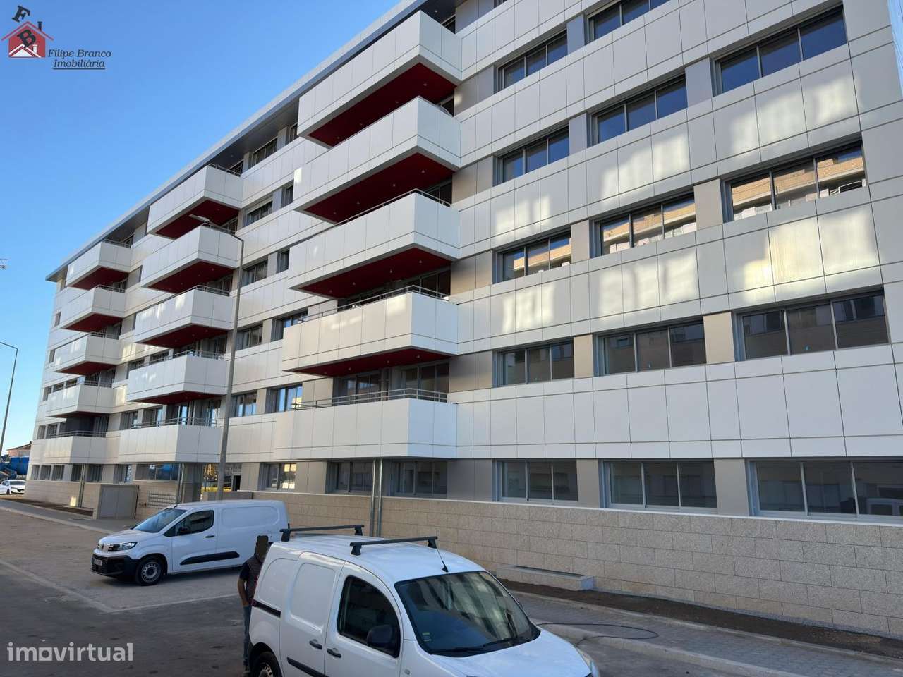 MAGNÍFICO T2 NOVO ÓTIMOS ACABAMENTOS E VISTA MAR! GAIA! PRONTO HABIT-29