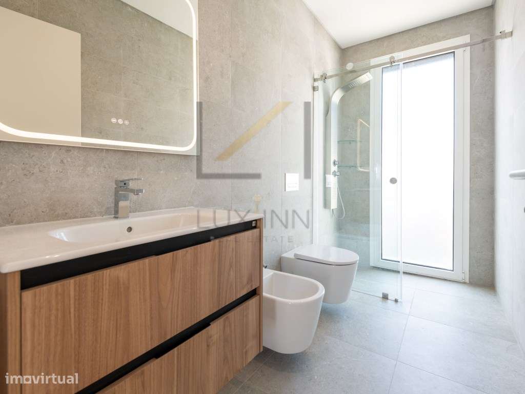 Moradia T4 isolada - Construção Nova-34