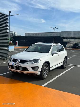 Volkswagen Touareg 3.0 V6 TDI BMT - 4