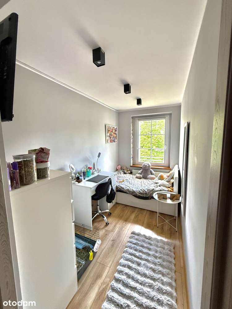 Przestronne 4 pokojowe mieszkanie, blisko centrum Gliwic-1