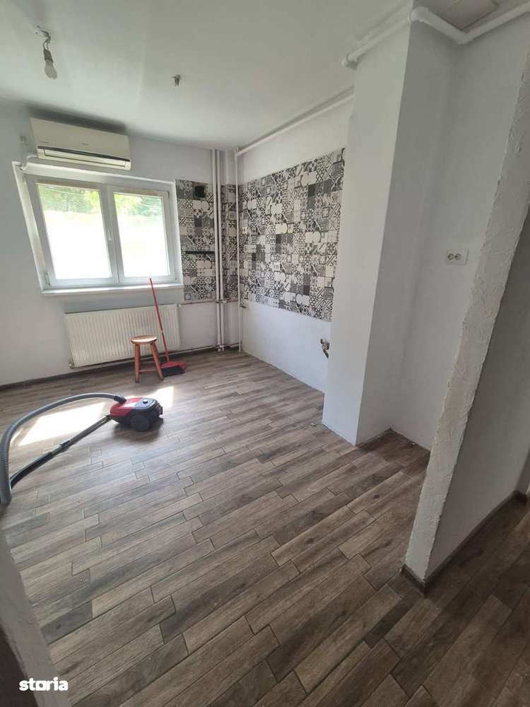 Apartament cu 3 camere de vânzare - Str. Fântânica, București-2