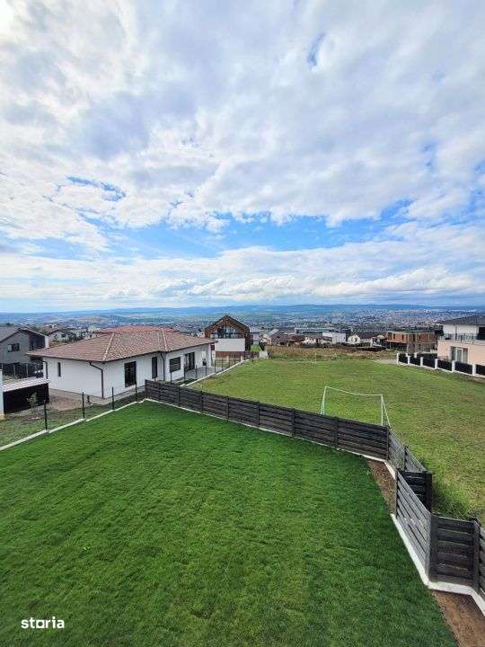 Casa moderna de inchiriat zona Voronet - Imagine principală: 5/13