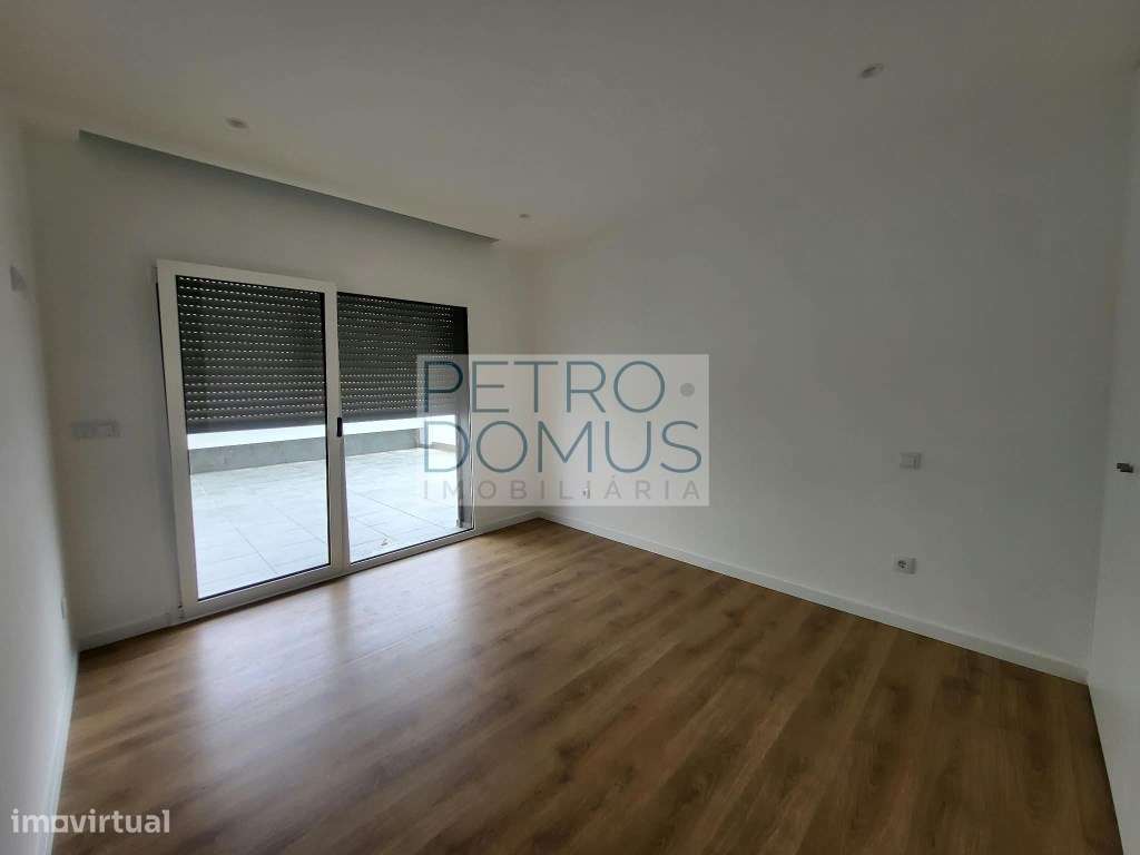 T3 COM TERRAÇO E JARDIM PRIVATIVO - PARCEIROS-11