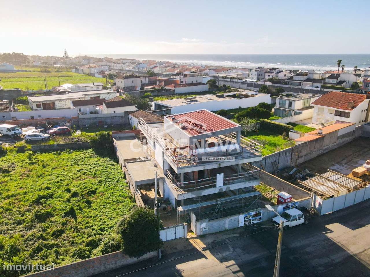 Moradia Isolada V4 a 200M do Praia, com vista MAR! - Grande imagem: 2/25