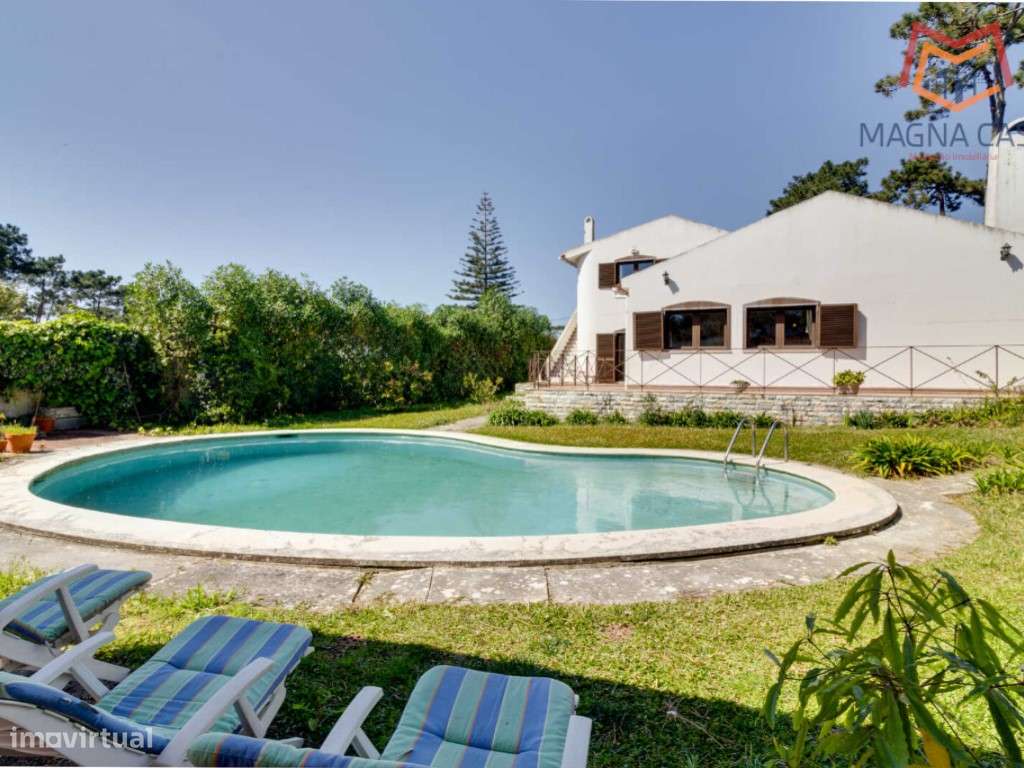 Moradia com Piscina e Jardim em Colares, Sintra-8