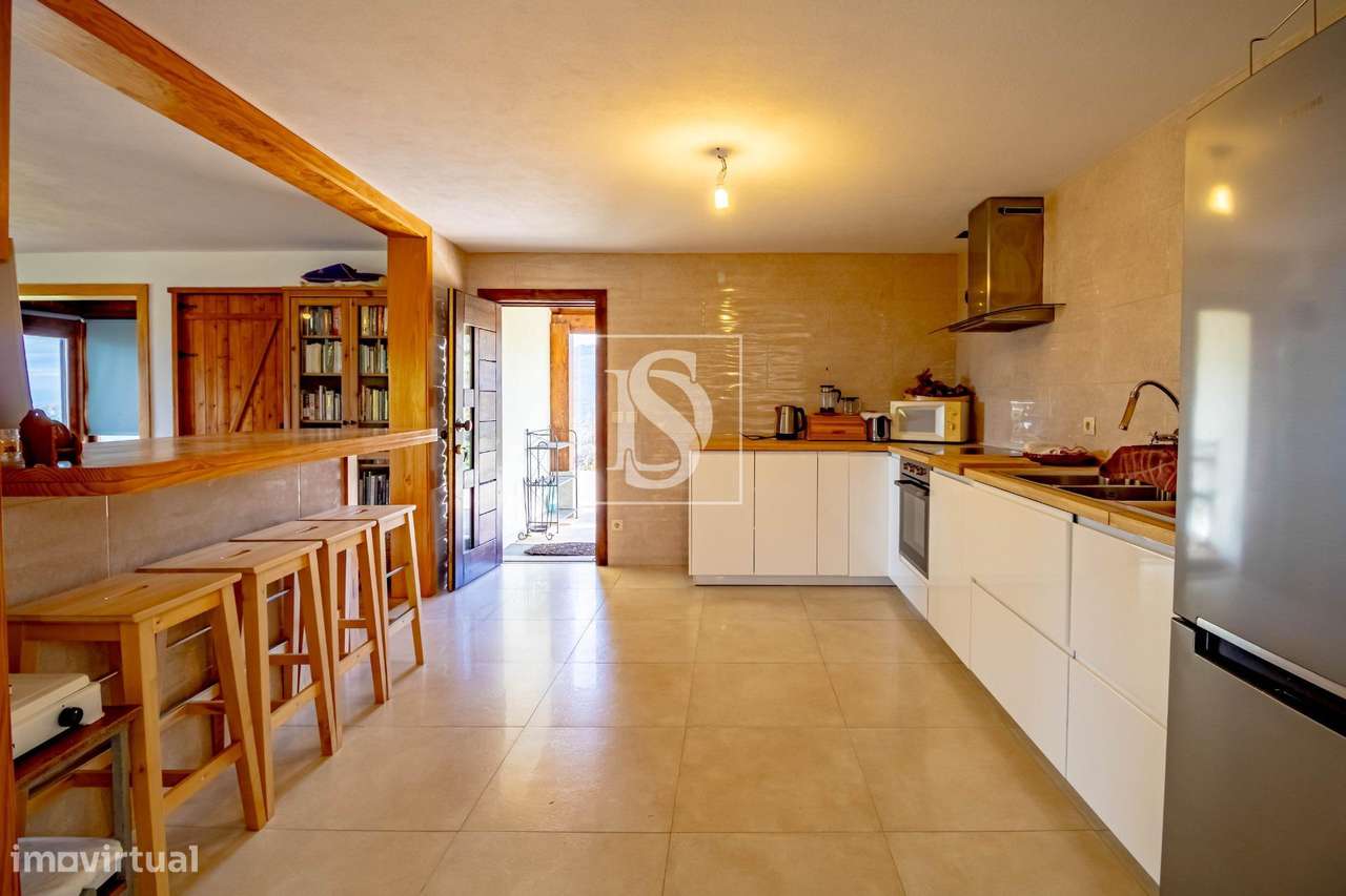 MORADIA T1 RENOVADA COM 10.000 m² – BUSTELO, AMARANTE-55