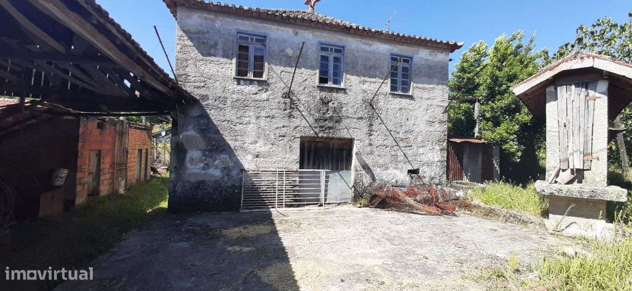 Quinta c/ moradia em granito-S. Pedro do Sul - Grande imagem: 2/28