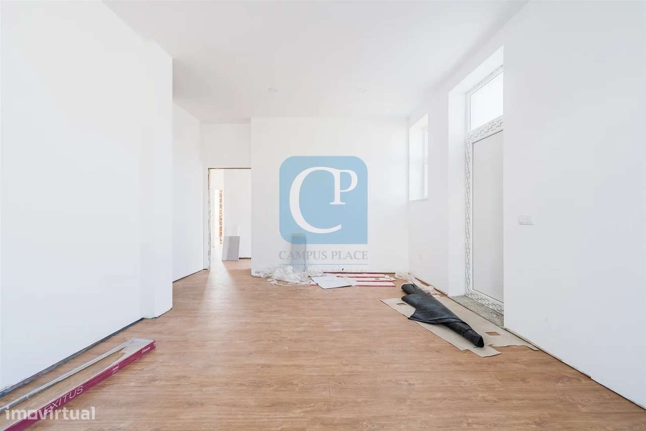 Moradia V5 remodelada em Soalhães, Marco de Canaveses - Grande imagem: 4/23