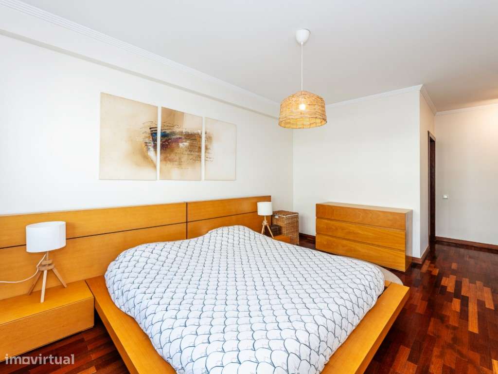 T3 Primeira Linha em Matosinhos Sul, vista mar-24