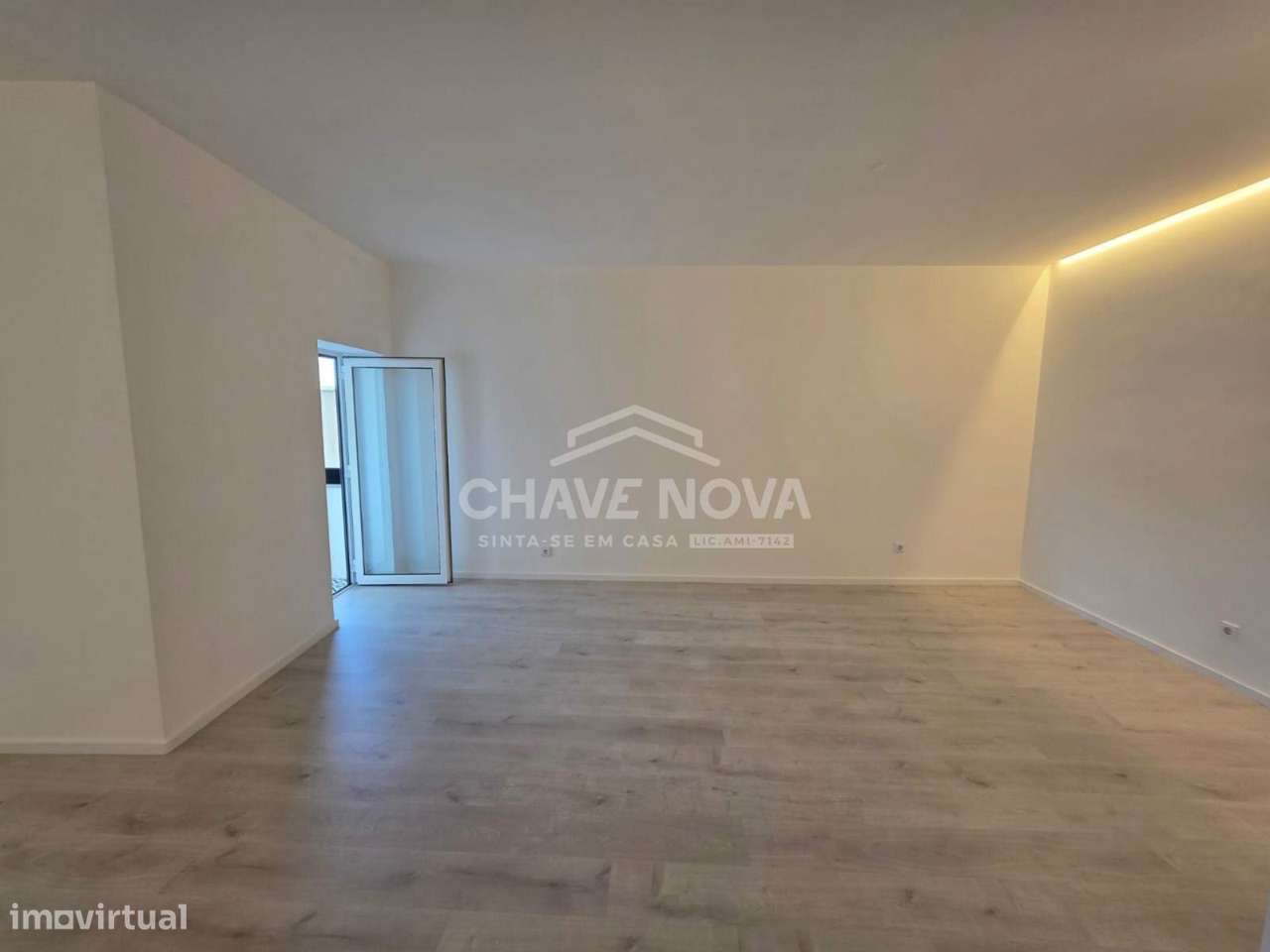 T2 Renovado c/ Lugar de Garagem no Porto - Grande imagem: 5/19