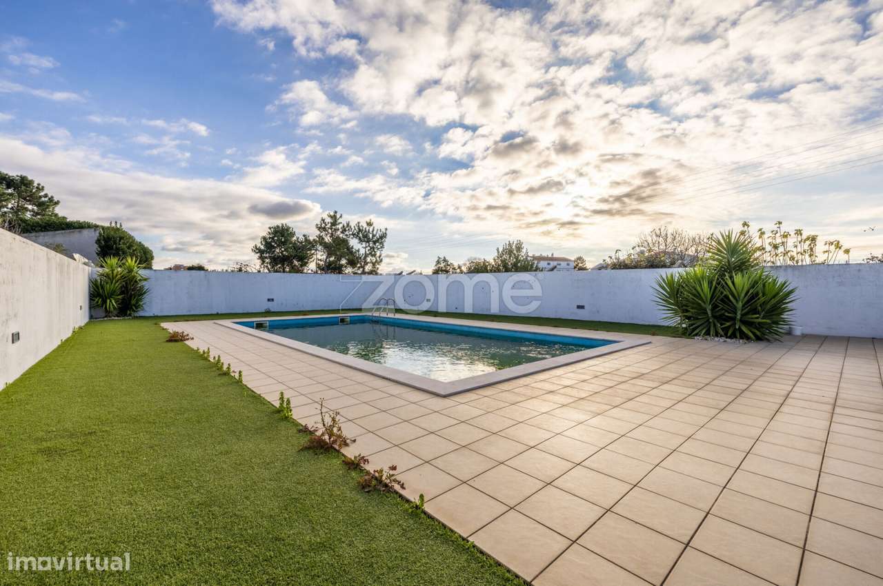 Apartamento T3 na Marinha Grande em condomínio privativo com piscina - Grande imagem: 3/60