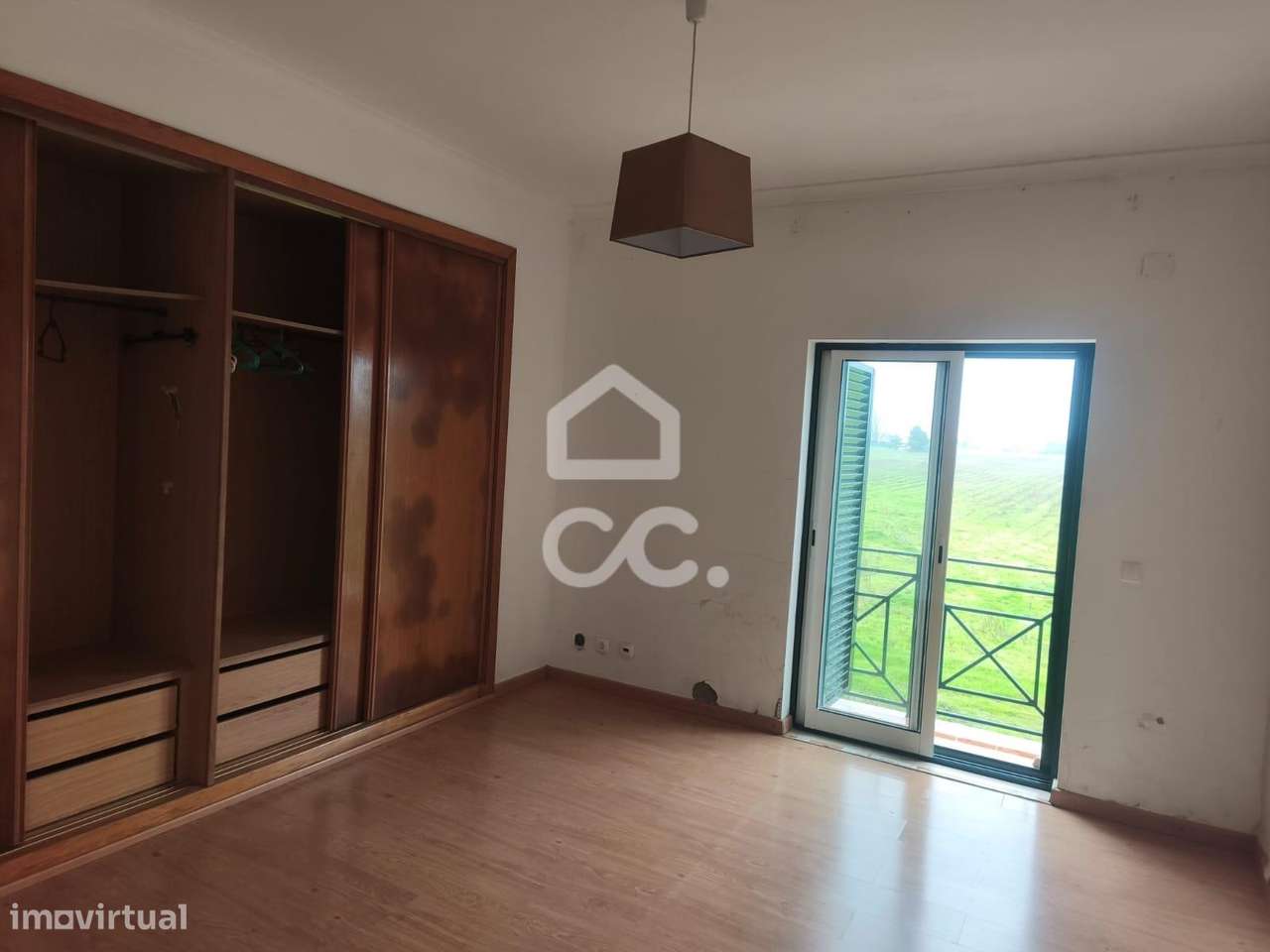 T4 + Loja em Foros de Salvaterra - Grande imagem: 5/26