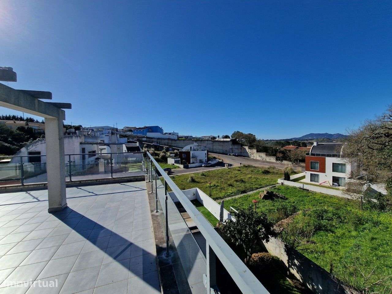 Moradia de arquitectura contemporânea na Aldeia do Sabugo, Sintra-36