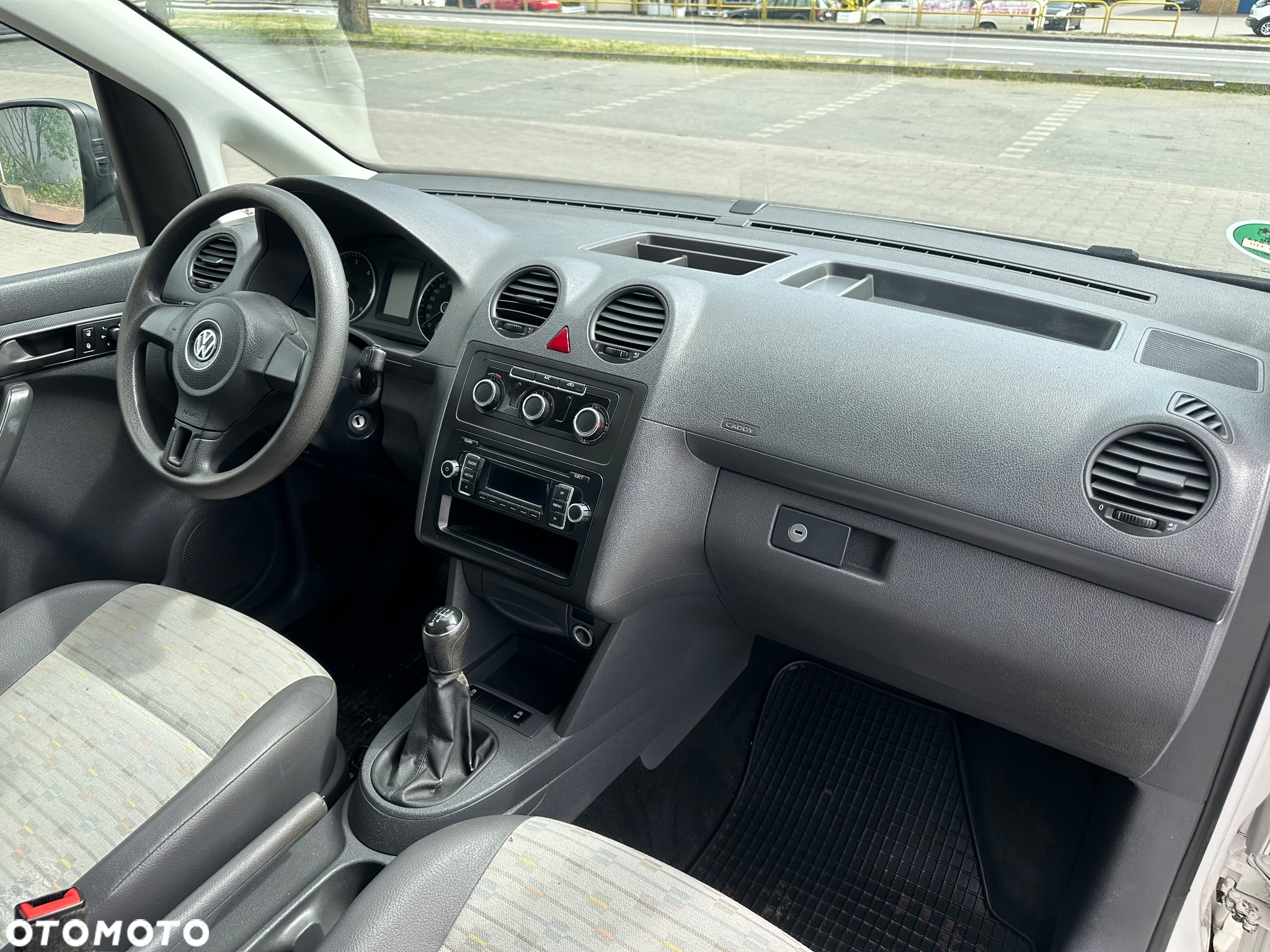 Volkswagen Caddy - 14