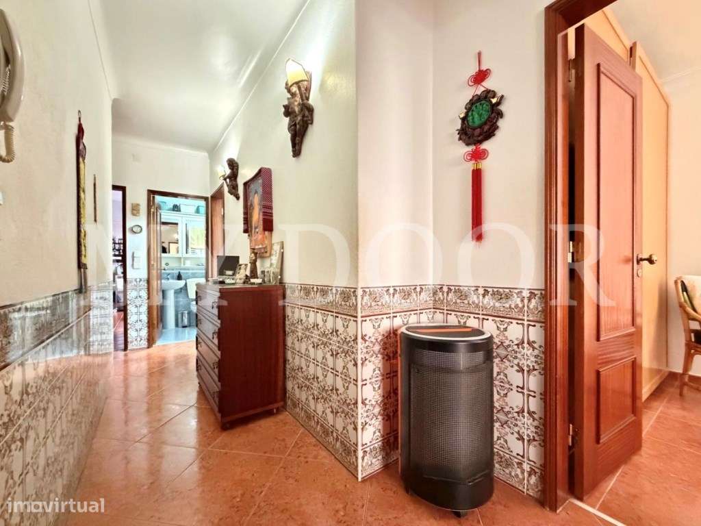 Apartamento T2 em Moscavide - Excelente Área - TERRAÇO 25M-23