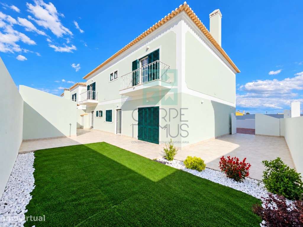 Nova moradia T5 em Casalinho, Alpiarça, Santarém-0